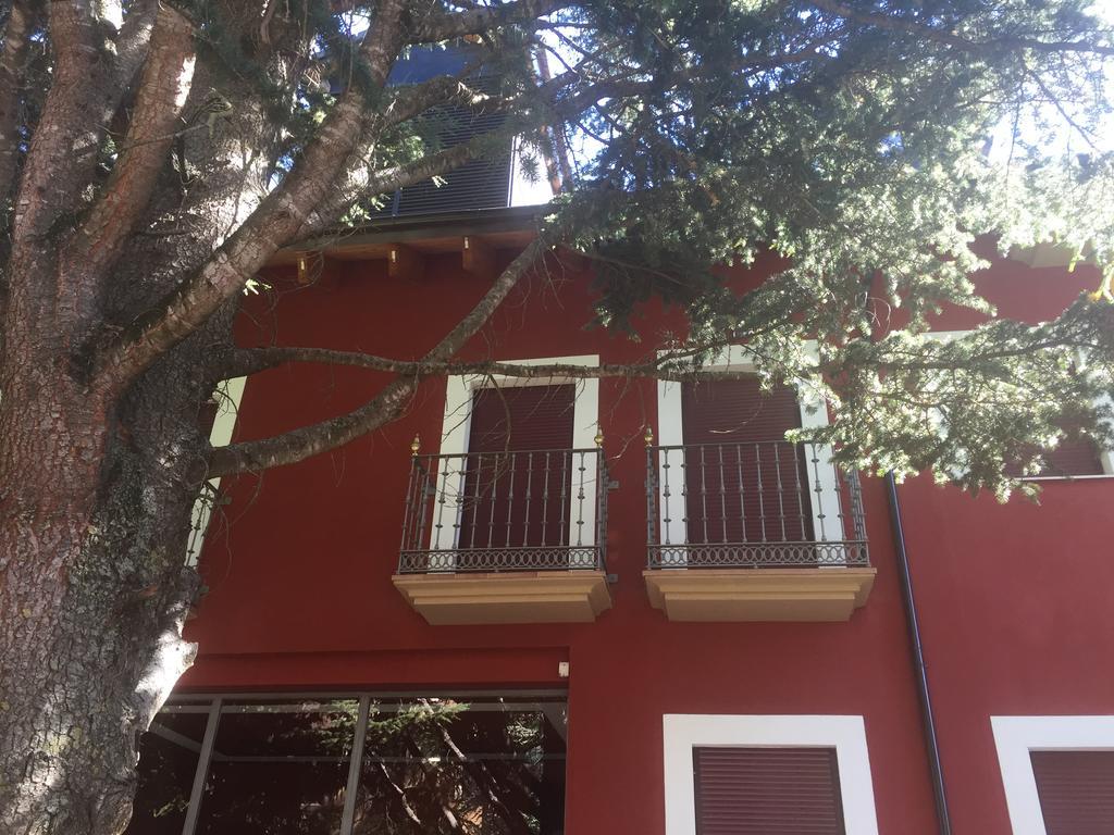 Апартаменты Atico Balcon De Jaca II Экстерьер фото